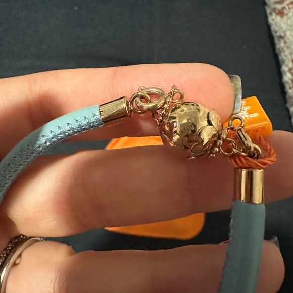 Folli Follie leather charm bracelet - Picture 6 of 6